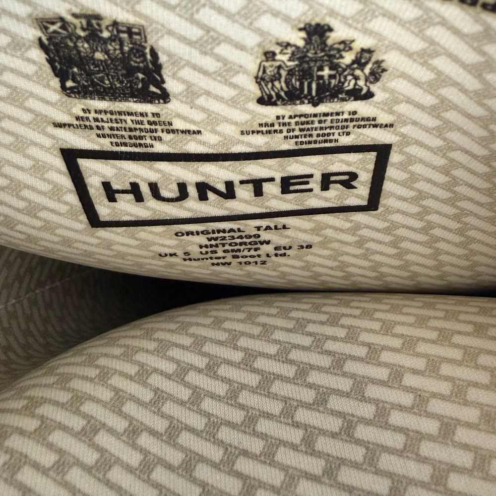 Hunter Classic Black Boots - Picture 6 of 6
